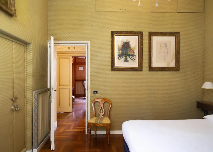 Elegante Quadrilocale Via Silla - Vaticano Daire *